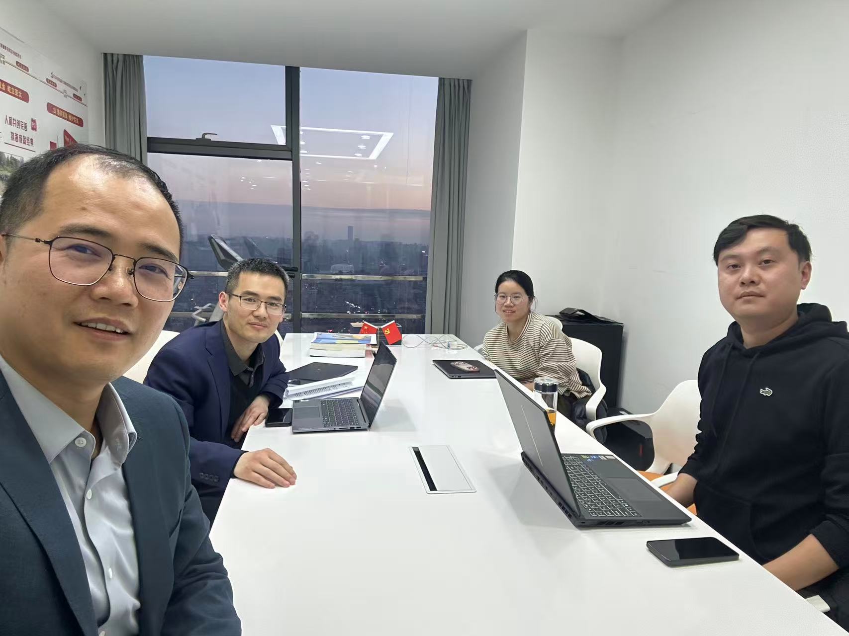 1766979854276518.jpg 1766979854276518.jpg